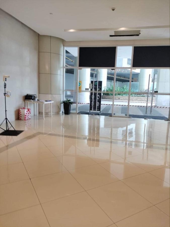 Cubao Manhattanheights Unit 7Ef Tower B, 1Br Manila Eksteriør bilde