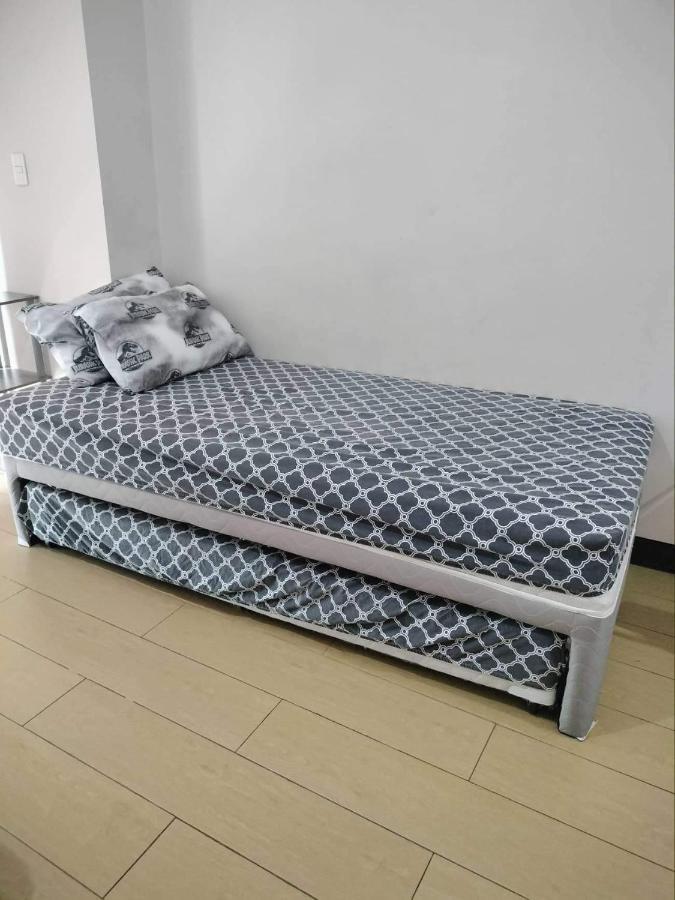 Cubao Manhattanheights Unit 7Ef Tower B, 1Br Manila Eksteriør bilde